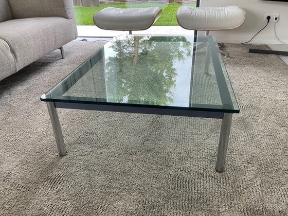 Image 1 of Cassina Le Corbusier niedriger Röhren-Couchtisch LC-10 P