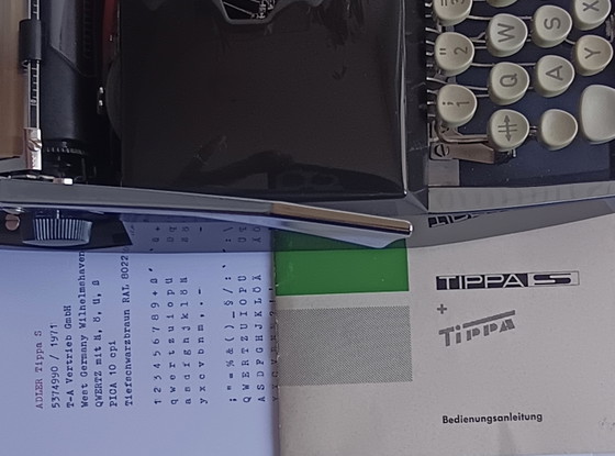 Image 1 of Machine à écrire Adler Tippa S restaurée (1971) QWERTZ