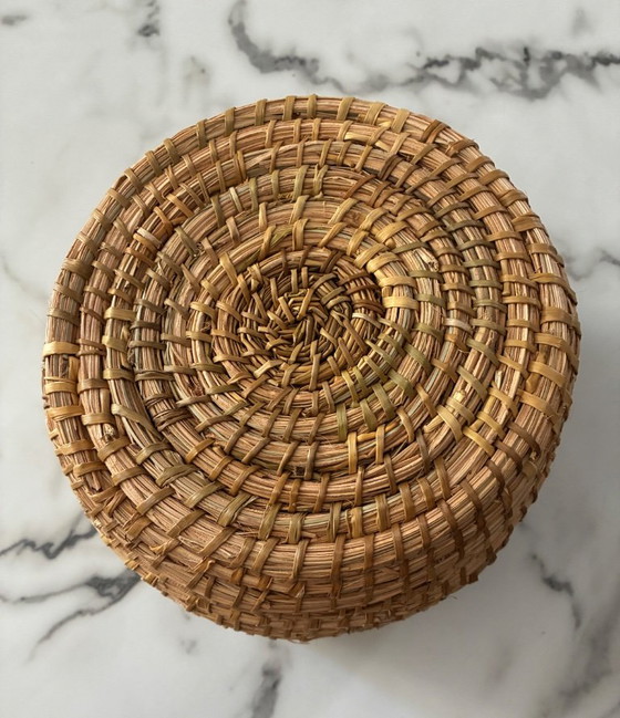 Round Woven Rush Basket Morocco – Fabrication artisanale, Decorative Objects, Wicker (photo 5 of 5)
