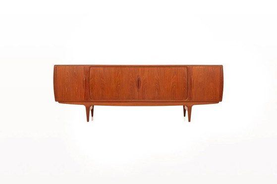 Scandinavian sideboard by Johannes Andersen for Uldum Møbelfabrik, 1960s (photo 2 of 12)