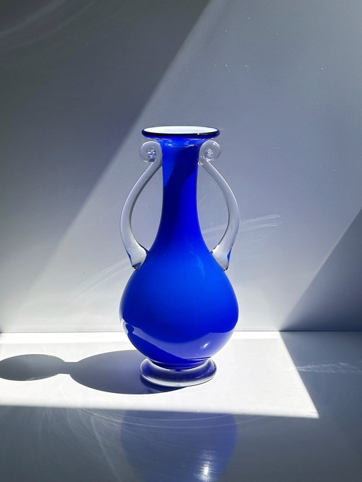 Vintage handle vase frosted glass blue cobalt ultramarine flower vase 80s postmodern Memphis