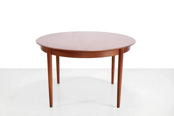 Vintage Danish design teak round dining table – Scandinavian (photo 2 of 7)