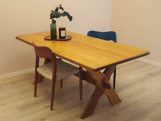 Danish Extendable Oak Dining Table Designed by Henning Kjærnulf, 1960s – Henning Kjaernulf, Wood (photo 4 of 21)
