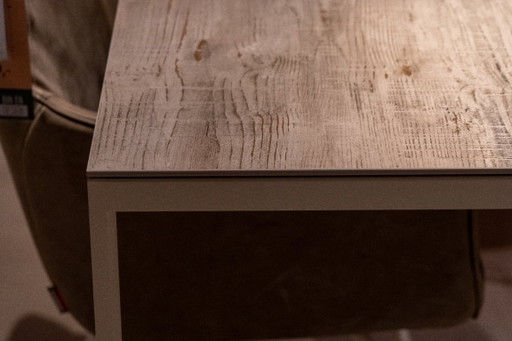 BAENKS - Golden Gate Dining Table
