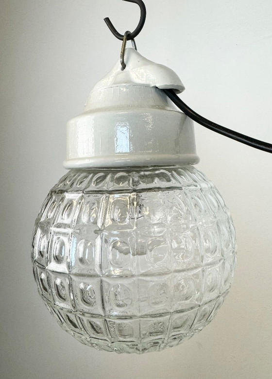 Image 1 of Lampada a sospensione vintage in porcellana bianca, anni '70