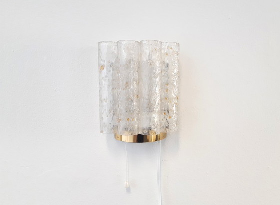 Image 1 of Bellissima lampada da parete vintage in ottone con tubi in vetro ghiacciato di Doria Leuchten, lampada da parete anni '70