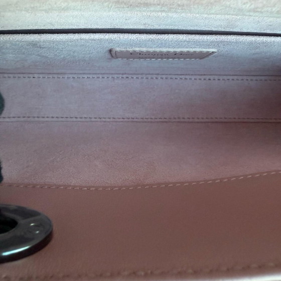 Image 1 of Dior Lady D-Joy Medium - Cannage lamsleer Sakura roze met zwarte hardware