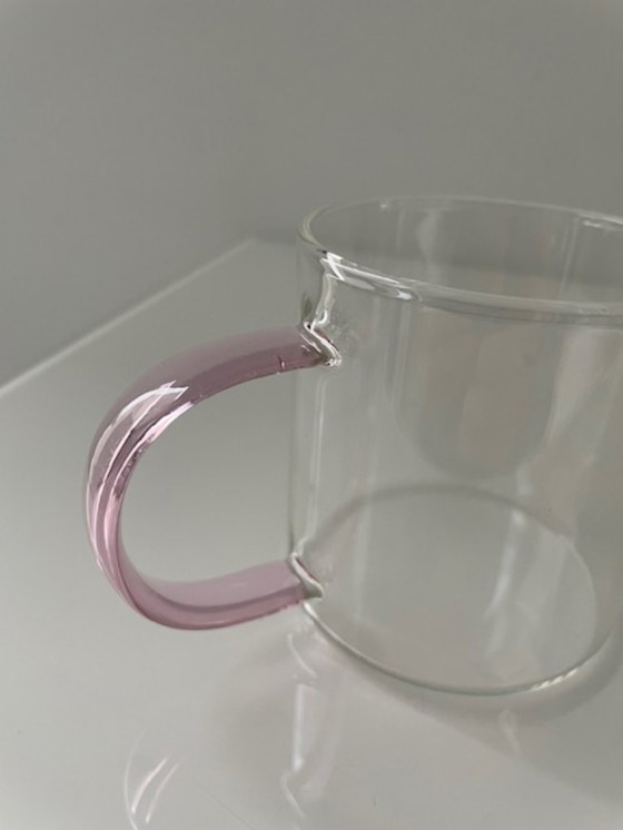 Image 1 of Moderne Designbecher aus Borosilikatglas, 4er-Set