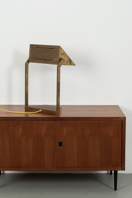 Lampe de bureau unique en laiton