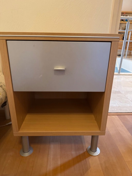 Conjunto completo de dormitorio/despacho: armario, escritorio, mesita de noche y estante de pared. – meubels, Metal, Wood