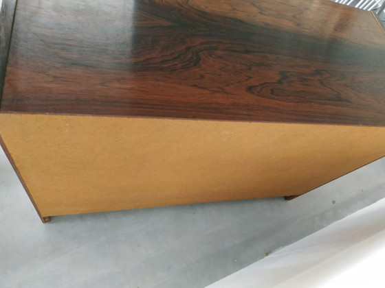 Image 1 of Buffet/armoire murale vintage danoise des années 1970 en palissandre avec portes coulissantes