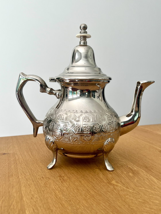 Image 1 of Teiera tradizionale marocchina placcata in argento