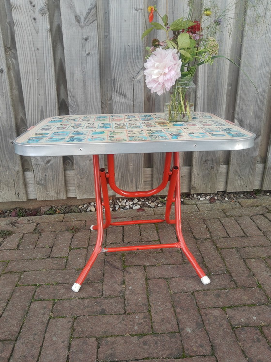 Unique table d'école, pupitre, table d'appoint, porte-plantes vintage Mid-Century thaïlandais à cadre – Retro (photo 2 of 14)