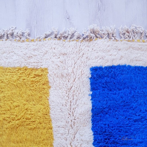 Handmade pure wool rug, traditional craftsmanship, size 150/250 cm