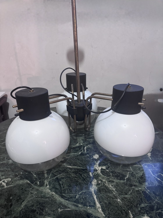 Image 1 of Vintage Italian chandelier from the 1960s and 1970s - three two-tone glass spheres