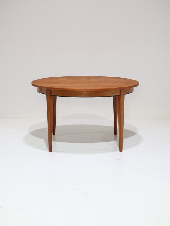 Image 1 of Extendable dining table Omann Jun 55 teak vintage Danish