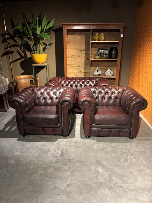  Chesterfield sofa set 2 seater sofa & 2 club chairs
