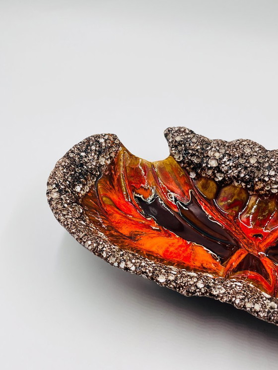 Image 1 of Plat Fat lava Vallauris