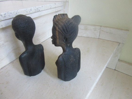 Image 1 of Statuette africane in legno intagliato, maschili e femminili, vintage