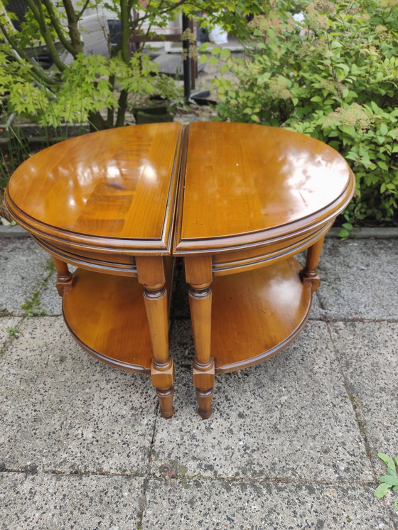Image 1 of Halbmond-Couchtisch aus Kirsche
