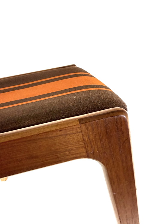 6 Vintage Dining Chairs, Erik Buch ‘60 – Wood, Textile (photo 10 of 15)