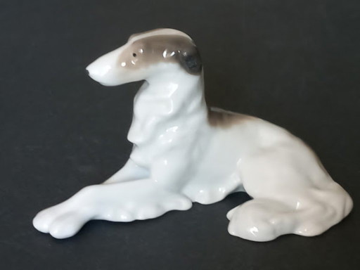 Metzler&Ortloff Vintage Porcelain Dog