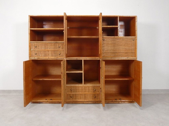 Image 1 of Gran mueble de pared en bambú y ratán