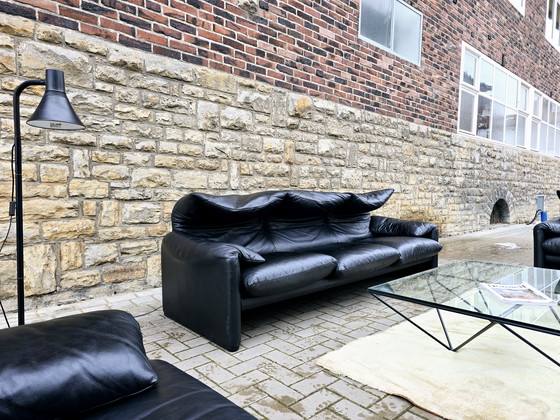 Image 1 of Conjunto de sofá y sillón Cassina Maralunga