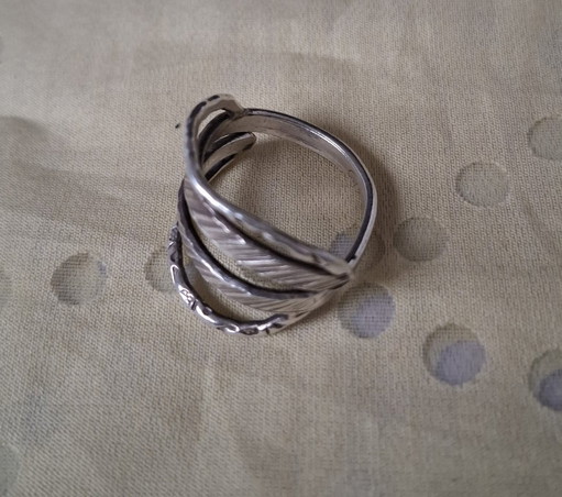 Moderne sterling zilveren ring, maat 64 (verstelbaar)