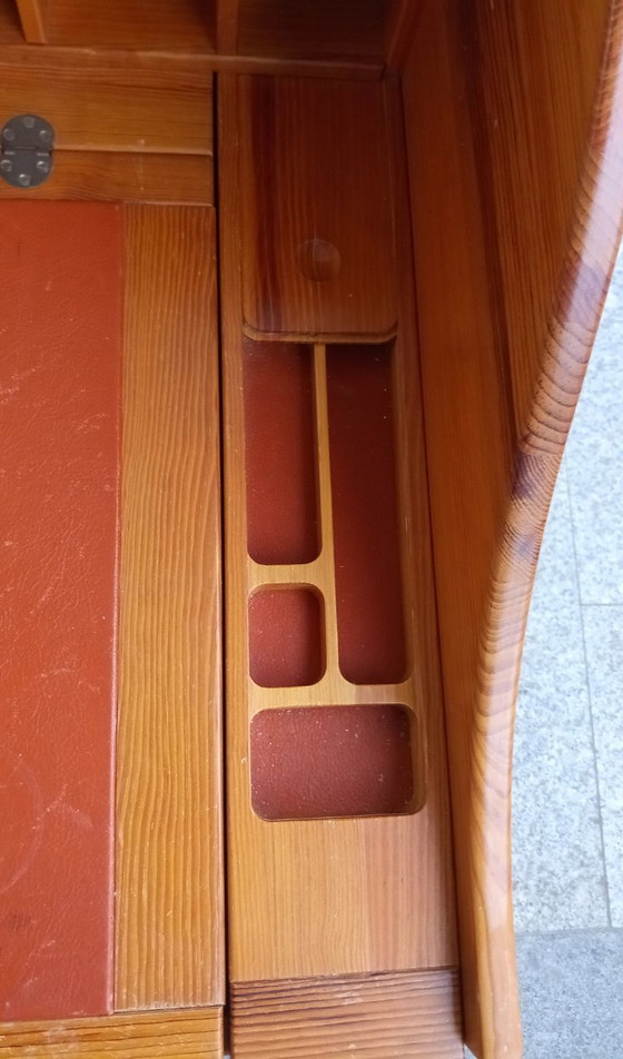 Image 1 of bureau in Oregon Pine van Andreas Hansen voor Hadsten Träindustri