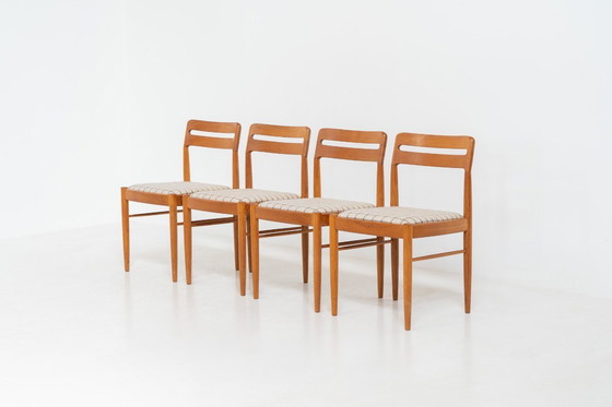 Image 1 of Ensemble de 4 chaises de salle à manger par H.W. Klein pour Bramin (Danemark, années 1960).