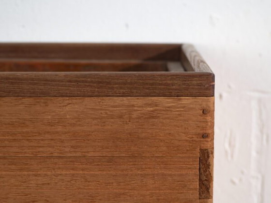 Japanische Hibachi-Kohlenbeckenbox – Japan, Taishō- oder frühe Shōwa-Periode, ca. – Dekorative Objekte, Wood (photo 26 of 39)