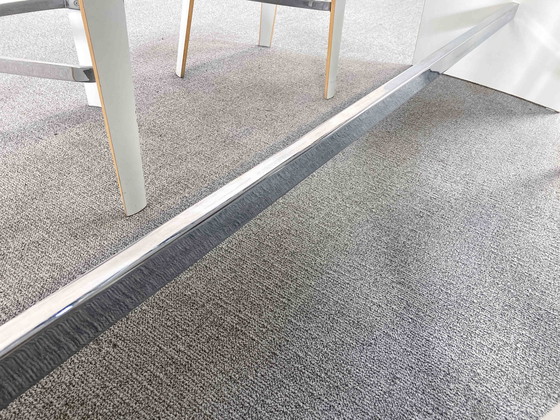 Image 1 of Mesa de conferencias Brunner Hoc con cuatro sillas