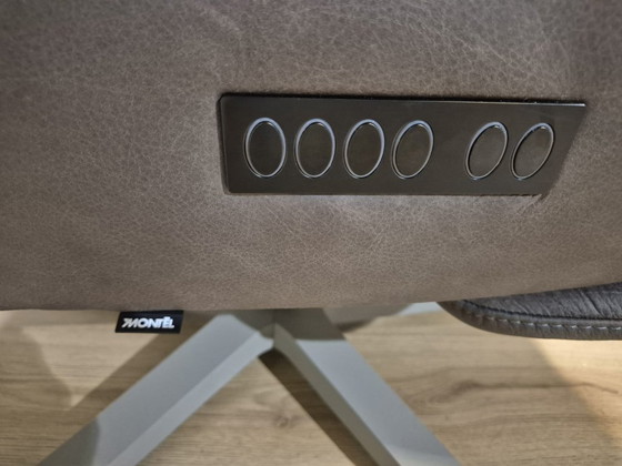 Image 1 of Showroommodel - Montel Riley - Verstelbare Relaxfauteuil - Bruin - Reno Leer