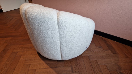 Fauteuil pivotant Peppo de Kare Design (bouclé blanc) – état impeccable – Textile (photo 6 of 8)