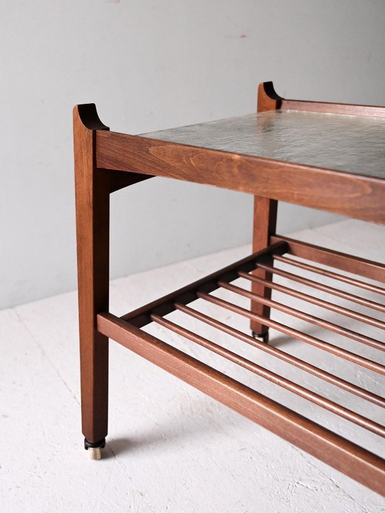 Image 1 of Pareja de mesas auxiliares escandinavas de caoba de los años 40