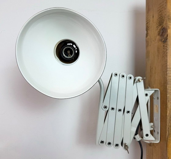 Image 1 of Grijze Duitse industriële schaarwandlamp van SIS, jaren 60.