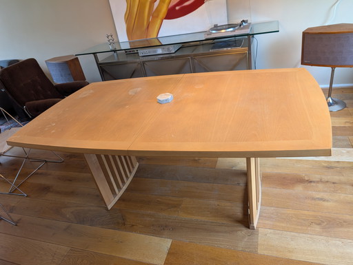 Table de salle à manger extensible Skovby.