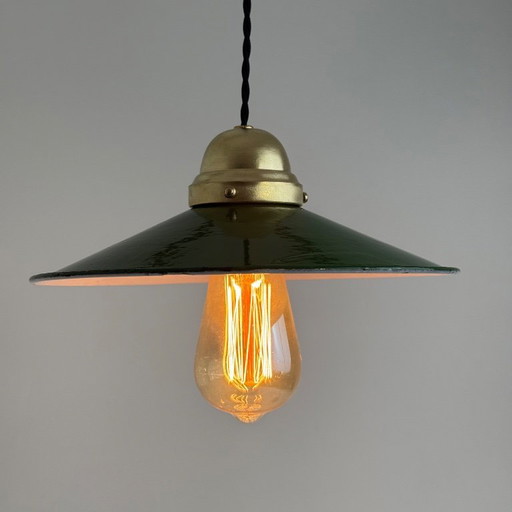 PAAR ANTIEKE GEËMAILLEERDE STUDIO-HANGERS