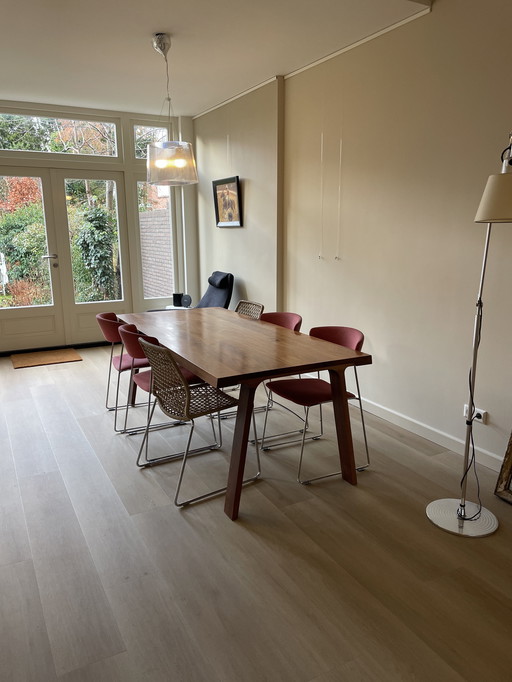 Table de salle à manger Montis Doble, noyer, laque mate