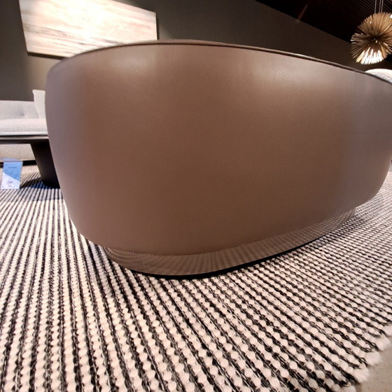 Image 1 of Pouf di design italiano