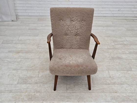 Image 1 of Deense fauteuil uit de jaren 60, bekleed met meubelwol en gemaakt van beukenhout.