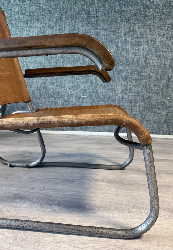 Image 1 of Vroege Bauhaus fauteuil met hoge rugleuning Veha, Den Haag, jaren 30
