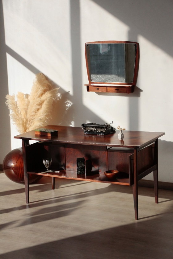 Image 1 of Escritorio Gunner Nielsen de palisandro para Tibergaard (1960)