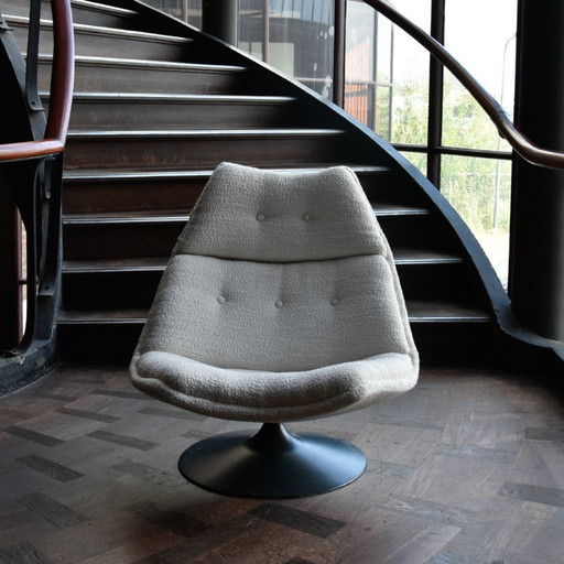 Artifort F511 Sessel