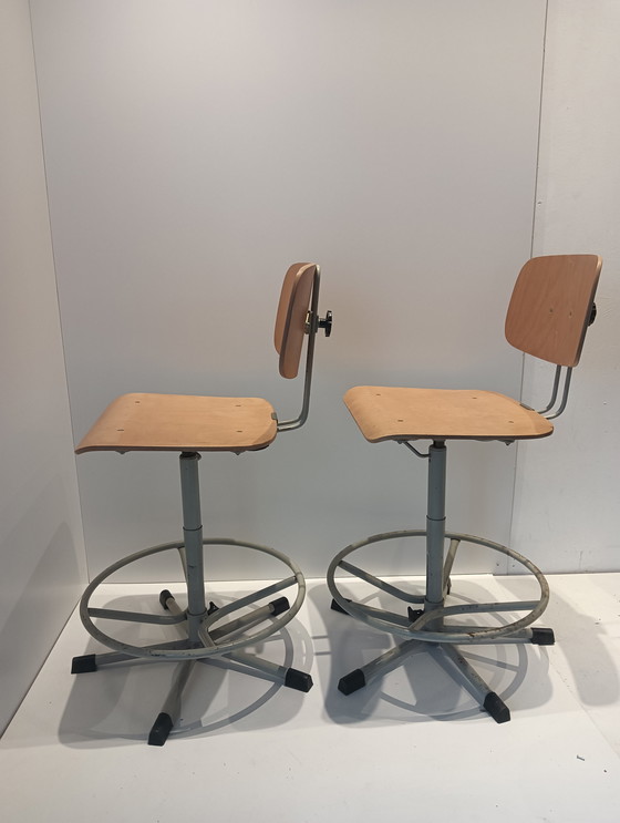 Image 1 of Industrial stools, 4 ways adjustable