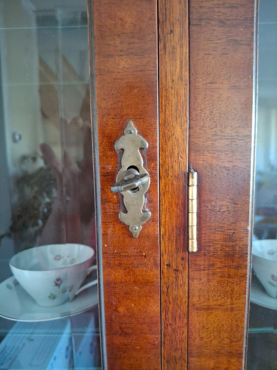 Vetrina con ante smussate. – Vetrine, Glass, Wood (photo 10 of 14)