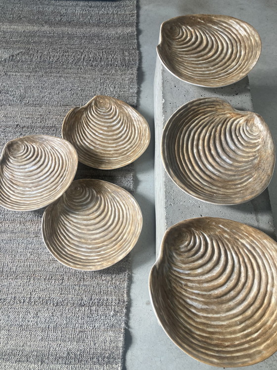 Image 1 of Guillot Schelp Borden