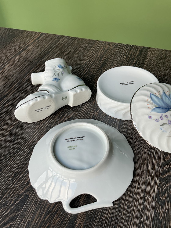 Image 1 of Boîte à bijoux en porcelaine, botte et petit plat