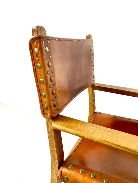 Image 1 of Antieke Franse handgemaakte Brutalistische Kasteelstoelen, jaren 1920